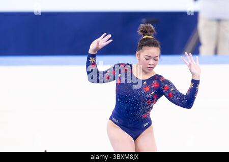 25. Juli 2021: Sunisa Lee (395) aus den Vereinigten Staaten tritt auf dem Boden während der Olympischen Spiele 2020 in Tokio auf. Daniel Lea/CSM}(Kreditbild: &Copy; Daniel Lea/CSM via ZUMA Wire) Stockfoto