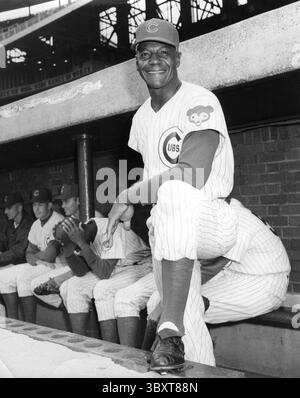 5. Dezember 2021: John Jordan ''Buck'' O'Neil steht in einem undatierten Foto in der Chicago Cubs Dugout. (Bild: © Chicago Tribune Historical/Chicago Tribune/TNS Via ZUMA Press Wire) Stockfoto