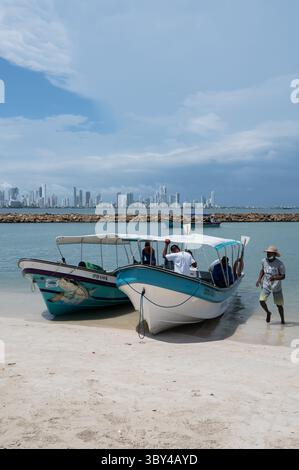 5. Mai 2021, Insel Tierra Bomba, Bolivar, Kolumbien: Isla Tierra Bomba ist eine kolumbianische Insel vor der Küste von Cartagena de Indias. (Kreditbild: © Nano Calvo/VW Pics via ZUMA Press Wire) Stockfoto
