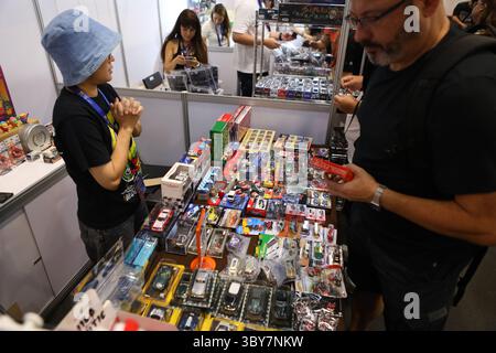 Blick auf die atmosphärische Perspektive auf die Ausstellung Thailand Diecast Expo (TDE) 2025 im Central Ladprao Shopping Mall BCC Hall, am 19. Juli 2025 in bangkok, thailand. Die größte internationale Modellauto-Ausstellung und Verkaufsveranstaltung in Thailand. (Foto: Teera Noisakran/SIPA USA) Credit: SIPA USA/Alamy Live News Stockfoto