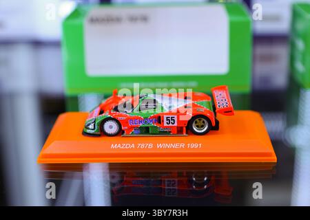 Blick auf die atmosphärische Perspektive auf die Ausstellung Thailand Diecast Expo (TDE) 2025 im Central Ladprao Shopping Mall BCC Hall, am 19. Juli 2025 in bangkok, thailand. Die größte internationale Modellauto-Ausstellung und Verkaufsveranstaltung in Thailand. (Foto: Teera Noisakran/SIPA USA) Credit: SIPA USA/Alamy Live News Stockfoto