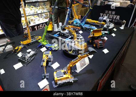 Blick auf die atmosphärische Perspektive auf die Ausstellung Thailand Diecast Expo (TDE) 2025 im Central Ladprao Shopping Mall BCC Hall, am 19. Juli 2025 in bangkok, thailand. Die größte internationale Modellauto-Ausstellung und Verkaufsveranstaltung in Thailand. (Foto: Teera Noisakran/SIPA USA) Credit: SIPA USA/Alamy Live News Stockfoto