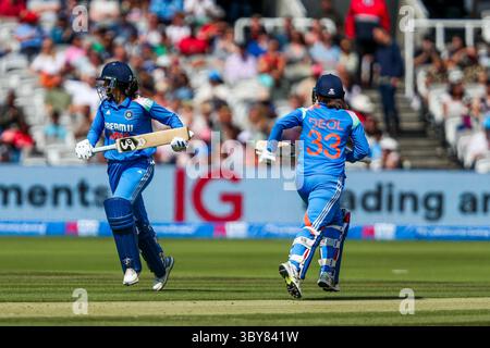 London, Vereinigtes Königreich. Juli 2025. Während der 2nd Metro Bank One Day International England Women/India Women at Lords, London, Großbritannien, 19. Juli 2025 (Foto: Izzy Poles/News Images) Stockfoto
