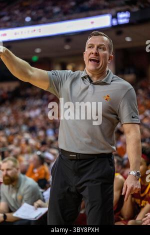 Februar 2022. Cheftrainer T.J Otzelberger die #20 Iowa State Zyklone in Aktion gegen #23 Texas Longhorns im Frank Erwin Center. Texas besiegt Iowa State 63–42. (Kreditbild: &Copy; Robert Backman/CSM via ZUMA Wire) Stockfoto