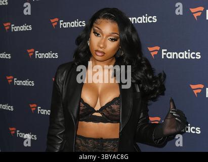 12. Februar 2022, Culver City, CA, USA: Megan Thee Stallion nimmt am 12. Februar 2022 an Michael Rubins 2022 Fanatics Super Bowl Party in Culver City Teil. (Kreditbild: © imageSPACE via ZUMA Press Wire) Stockfoto