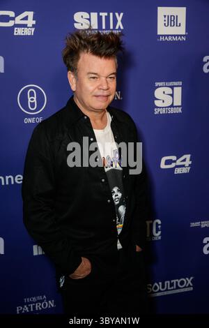 13. Februar 2022, Los Angeles, CA, USA: Paul Oakenfold besucht die Sports Illustrated Super Bowl Party im Century City Park am 12. Februar 2022 in Los Angeles, Kalifornien. (Kreditbild: © imageSPACE via ZUMA Press Wire) Stockfoto