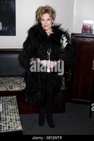 New York City, USA. Februar 2014. Eileen Fulton Richard Skipper feiert „Eileen Fulton“ – am 16. Februar 2014 im Metropolitan Room. © Steven Bergman Credit: AFF/Alamy Live News Stockfoto