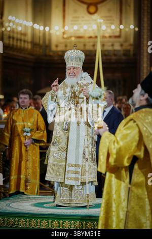 6. Januar 2024, MOSKAU, Russische Föderation: Moskau (Russische Föderation), 01.06.2024.- Ein Foto des Patriarchen-Pressedienstes zeigt den Patriarchen von Moskau und ganz Russland Kirill, der eine Weihnachtsfeier in der Christus-Erlöser-Kathedrale in Moskau, Russland, am 07. Januar 2024 abhält. Die russisch-orthodoxe Kirche feiert Weihnachten am 7. Januar nach dem Julianischen Kalender. (Rusia, Mosc Stockfoto