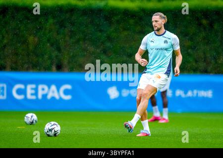 Zeist, Niederlande. Juli 2025. ZEIST, 20.07.2025, KNVB Campus, Saison 2025/2026, niederländischer Vorsaisonfußball, Freundschaftsspiel zwischen Olympique Marseille und Excelsior Maassluis, Olympique de Marseille Spieler Adrien Rabiot Credit: Pro Shots/Alamy Live News Stockfoto