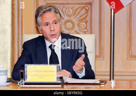 11. September 2023, Hanoi, Vietnam: Hanoi (Vietnam), 11.09.2023.- US-Außenminister Antony Blinken nimmt am 11. September 2023 an einem Rundtischgespräch im Regierungsbüro in Hanoi, Vietnam Teil. Biden kam in Hanoi an, nachdem er am Gipfeltreffen der Gruppe der 20 in Indien teilgenommen hatte. (Kreditbild: © Minh Hoang/POOL via ZUMA Press Wire) Stockfoto