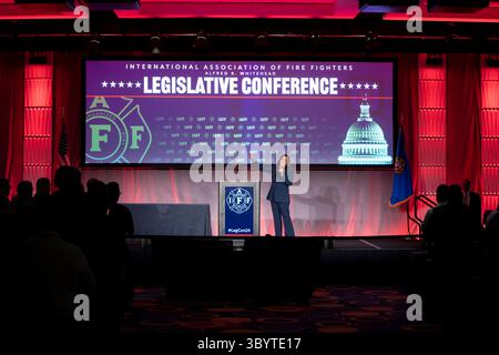 4. März 2024, Washington, DC, Vereinigte Staaten: Washington (Vereinigte Staaten), 04.03.2024.- US-Vizepräsidentin Kamala Harris spricht auf der International Association of Fire Fighters Legislative Conference auf dem Hyatt Regency Capitol Hill in Washington, DC, USA, 4. März 2024. (Kreditbild: © Bonnie Cash/POOL via ZUMA Press Wire) Stockfoto
