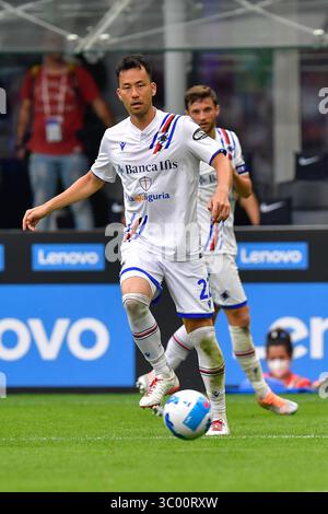 Mai 2022, Italien, Mailand: Mailand, Italien. Mai 2022. Maya Yoshida (22) von Sampdoria in der Serie A Spiel zwischen Inter und Sampdoria bei Giuseppe Meazza in Mailand., Credit:Tommaso Fimiano / ZUMA Press (Credit Image: © Tommaso Fimiano/Gonzales Photo via ZUMA Press) Stockfoto