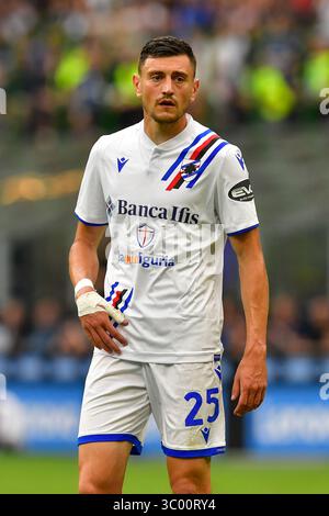 Mai 2022, Italien, Mailand: Mailand, Italien. Mai 2022. Alex Ferrari (25) von Sampdoria im Spiel der Serie A zwischen Inter und Sampdoria bei Giuseppe Meazza in Mailand., Credit:Tommaso Fimiano / ZUMA Press (Credit Image: © Tommaso Fimiano/Gonzales Photo via ZUMA Press) Stockfoto