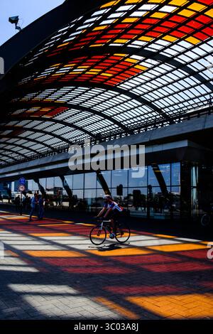 11. Mai 2018, Amsterdam, Niederlande: Die Seeseite des Amsterdamer Centraal, der größte Bahnhof von Amsterdam, Niederlande. (Foto: Gonzales Photo - Paul Crudge) (Foto: © Paul Crudge/Gonzales Photo via ZUMA Press) Stockfoto