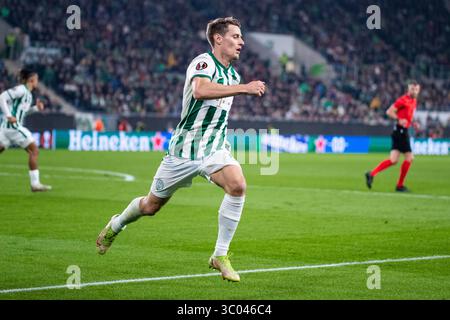 27. Oktober 2022, Ungarn, Budepest: Budapest, Ungarn. 27 Uhr, Oktober 2022. Kristoffer Zachariassen (16) von Ferencvaros während des Spiels der UEFA Europa League zwischen Ferencvaros und Monaco in der Groupama Arena in Budapest., Credit:Balazs Popal / ZUMA Press (Credit Image: © Balazs Popal/Gonzales Foto via ZUMA Press) Stockfoto