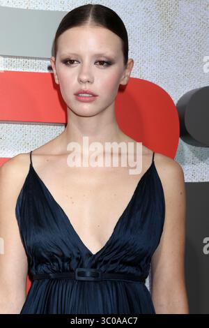 LOS ANGELES - OCT 24: Mia Goth bei der Suspiria Premiere in den ArcLight Theatres am 24. Oktober