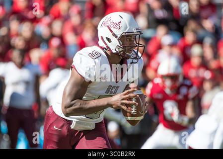 27. Oktober 2018: Lincoln, NE, USA: Bethune Cookman Wildcats Quarterback Jabari Dunham (9) während des NCAA Football-Spiels zwischen den Bethune Cookman Wildcats und Nebraska Cornhuskers. Nebraska besiegte Bethune Cookman 45-9 im Memorial Stadium in Lincoln, NE. Romeo T Guzman/CSM.(Kreditbild: &Copy; Romeo Guzman/CSM via ZUMA Wire) Stockfoto
