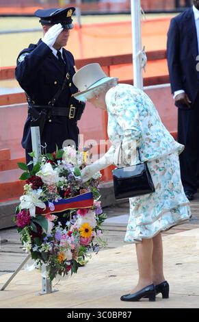 Queen Elizabeth II. Besucht am 6. Juli 2010 das World Trade Center in New York City Stockfoto