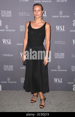 7. November 2018 – New York, N.Y, USA – OLYMPIA SCARRY nimmt an der WSJ Teil. Magazin 2018 Innovator Awards,.The Museum of Modern Art, NYC.7. November 2018.Fotos von Sonia Moskowitz, Globe Photos Inc. (Credit Image: © Sonia Moskowitz/Globe Photos via ZUMA Wire) Stockfoto