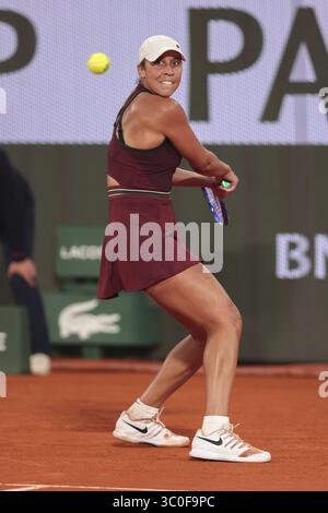 US-amerikanischer Tennisspieler Madison Keys (USA) in Aktion bei den French Open 2025, Roland Garros, Paris, Frankreich Stockfoto