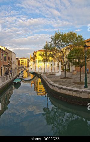 Essen, Venedig Italien San Nicolo dei mendicoli seltenes veneto-byzantinisches Baubeispiel aus dem 13. Jahrhundert Stockfoto