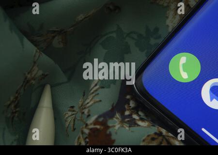 Dhaka, Bangladesch, 07. Mai 2025: Das Symbol der Smartphone-App wird auf dem Smartphone angezeigt Stockfoto