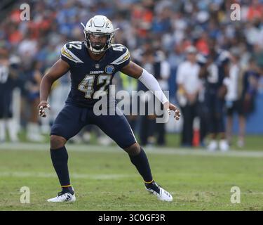 November 2018 Carson, CA...Los Angeles Chargers Linebacker Uchenna Nwosu #42 während der NFL Denver Broncos vs Los Angeles Chargers im StubHub Center in Carson, CA am 18. November 2018 (Foto: Jevone Moore)(Credit Image: &Copy; Jevone Moore/CSM via ZUMA Wire) Stockfoto