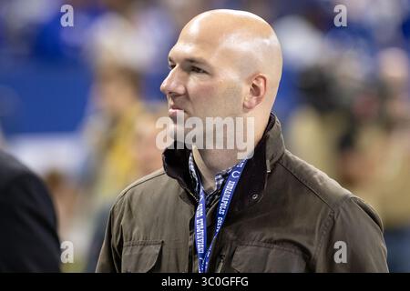 18. November 2018: Anthony Gonzalez, ehemaliger Indianapolis Colts Wide Receiver der Indianapolis Colts, besuchte das Spiel zwischen den Tennessee Titans und den Indianapolis Colts im Lucas Oil Stadium in Indianapolis, Indiana. (Bild: © Scott Stuart/ZUMA Wire) Stockfoto