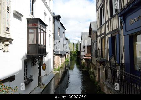 Pont-Audemer, la Venise normande : Le Bras sud de la Risle Stockfoto