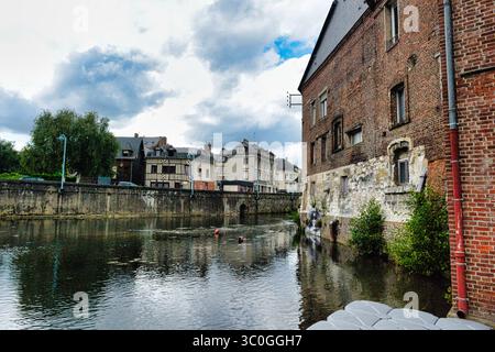 Pont-Audemer, la Venise normande : Le Bras nord de la Risle Stockfoto