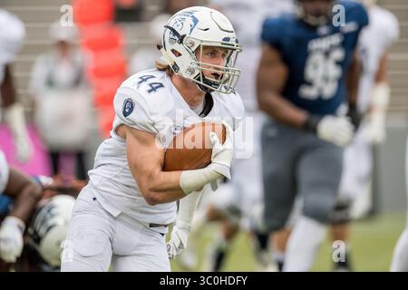 24. November 2018: Old Dominion Monarchs Running Back Matt Geiger (44) trägt den Ball während des 4. Viertels eines NCAA-Fußballspiels zwischen den Old Dominion Monarchs und den Rice Owls im Rice Stadium in Houston, Texas. Rice gewann das Spiel 27 zu 13...Trask Smith/CSM(Credit Image: &Copy; Trask Smith/CSM via ZUMA Wire) Stockfoto