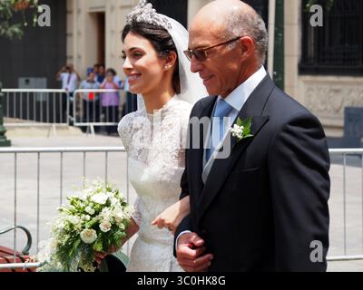 16. März 2018: Kirche San Pedro, Lima, Peru: Alessandra de Osma und ihr Vater Felipe de Osma treffen zu ihrer Heirat mit Christian von Hannover ein. (Bild: © Carlos Garcia Granthon/ZUMA Wire) Stockfoto