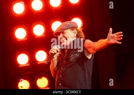 20. Juli 2025: Brian Johnson tritt mit AC/DC im Autodromo Enzo e Dino Ferrari in Imola auf Stockfoto
