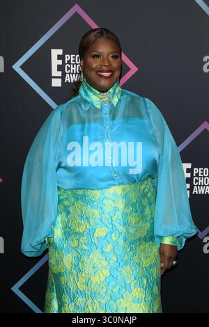 11. November 2018 - Santa Monica, CA, USA - LOS ANGELES - 11. November: Retta bei den People's Choice Awards 2018 im Barker Hanger am 11. November 2018 in Santa Monica, CA (Credit Image: © Kathy Hutchins via ZUMA Wire) Stockfoto