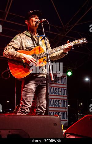 17. Dezember 2018 - Austin, Texas, USA - Granger Smith spielt am 17. Dezember 2018 (17.12.18) eine YEE YEE Merchandise Show in einem Living Spaces in Austin, Texas. Foto von GRANGER SMITH. (Bild: © Michael Mullenix/ZUMA Wire) Stockfoto