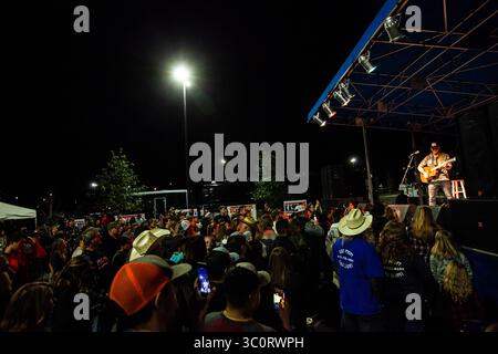 17. Dezember 2018 - Austin, Texas, USA - Granger Smith spielt am 17. Dezember 2018 (17.12.18) eine YEE YEE Merchandise Show in einem Living Spaces in Austin, Texas. Foto von GRANGER SMITH. (Bild: © Michael Mullenix/ZUMA Wire) Stockfoto