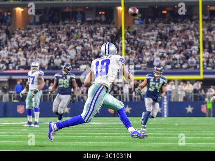 5. Januar 2019: Der Dallas Cowboys Wide Receiver Amari Cooper #19 feiert einen Empfang im vierten Quartal während des NFL Wildcard Playoff Footballspiels zwischen den Seattle Seahawks und den Dallas Cowboys im AT&T Stadium in Arlington, TX Dallas besiegte Seattle 24-22 Albert Pena/CSM(Credit Image: &Copy; Albert Pena/CSM via ZUMA Wire) Stockfoto