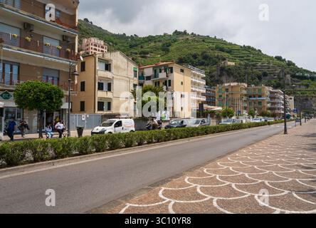 Straßen von Minori, Amalfiküste Stockfoto