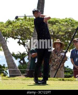 11. Januar 2019 - Wyndham Clark schlägt im 14. Loch während der zweiten Runde der PGA Sony Open im Waialae Country Club in Honolulu ab, HI - Michael Sullivan/CSM(Credit Image: &Copy; Michael Sullivan/CSM via ZUMA Wire) Stockfoto