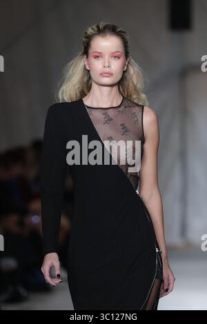 Jon Richmond Fashion SwowMFW Herren Herbst Winter 2019-20, Mailand, Italien, 12. Januar 2019 (Bild: © Canio Romaniello/Soevermedia Via ZUMA Press) Stockfoto