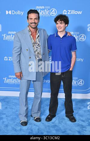 Frank Grillo mit Sohn Rio Grillo bei der Weltpremiere des Kinofilms „die fantastischen vier: Ersten Schritte“ im Dorothy Chandler Pavillon. Los Angeles, 21.07.2025 Stockfoto