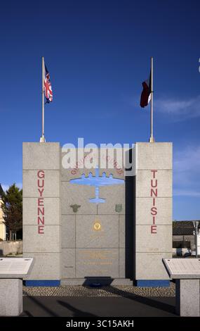 Gedenkstätte, Gedenkstätte für die französischen Besatzungen der Bomber des Royal Air Force Bomber Command, Französisch-Guayana und Tunesien, Grandcamp-Maisy, D-Day, Operat Stockfoto