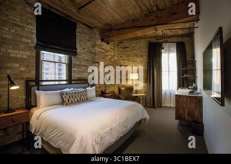 15. November 2016 - Minneapolis, MN, USA - Ein Eckzimmer im Hewing Hotel in Minneapolis. .... .. .. - 15. November 2016, Minneapolis, MN, das Hewing Hotel ist eines der am meisten erwarteten neuen Hotels in Minneapolis. Das Hotel mit 124 Zimmern öffnet am Mittwoch offiziell seine Türen. (Kreditbild: Carlos Gonzalez/Minneapolis Star Tribune/TNS via ZUMA Wire) Stockfoto