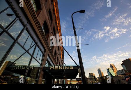 15. November 2016 - Minneapolis, MN, USA - The Hewing Hotel in Minneapolis. Das Hotel mit 124 Zimmern öffnet am Mittwoch offiziell seine Türen. .... .. .. - 15. November 2016, Minneapolis, MN, das Hewing Hotel ist eines der am meisten erwarteten neuen Hotels in Minneapolis. Das Hotel mit 124 Zimmern öffnet am Mittwoch offiziell seine Türen. (Kreditbild: Carlos Gonzalez/Minneapolis Star Tribune/TNS via ZUMA Wire) Stockfoto