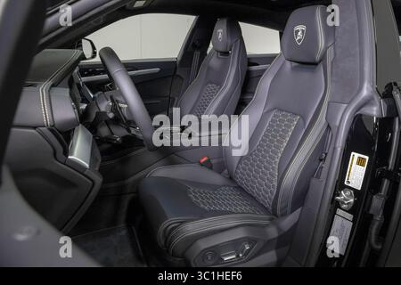 Februar 2019: 2019 Lamborghini URUS MY19 Albert Pena/CSM(Credit Image: &Copy; Albert Pena/CSM Via ZUMA Wire) Stockfoto