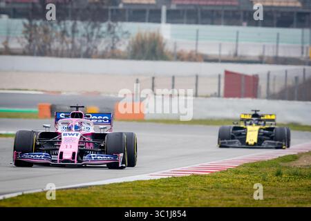 20. Februar 2019 - Montmelo, Barcelona, Katalonien, Spanien - HÅ¸lkenberg Auto vor Sergio Perez am Morgen der dritten Fahrt der F1 Test Days auf der Montmelo Strecke gesehen. (Foto: © Javier Martinez de La Puente/SOPA Bilder via ZUMA Wire) Stockfoto