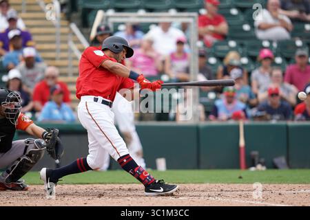 25. Februar 2019: Fort Myers, FL, USA – Minnesota Twins verließen den Feldspieler Eddie Rosario (20) während des Spiels am Montag gegen die Baltimore Orioles. ANTHONY SOUFFLE â€¢ anthony.souffle@startribune.com ....die Minnesota Twins spielten am Montag, 25. Februar 2019 im Hammond Stadium des CenturyLink Sports Complex in Fort Myers, Fla. (Bild: © Anthony Souffle/Minneapolis Star Tribune Via ZUMA Wire) ein Spring Training Grapefruit League Spiel gegen die Baltimore Orioles. Stockfoto