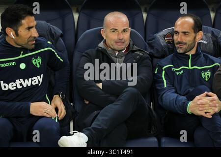 15. März 2019 - San Sebastian, Guipuzcoa, Spanien - Paco Lopez von Levante während der spanischen Meisterschaft La Liga, Fußballspiel zwischen Real Sociedad und Levante, 15. März, im Anoeta-Stadion in San Sebastian, Spanien. (Kreditbild: © AFP7 via ZUMA Wire) Stockfoto