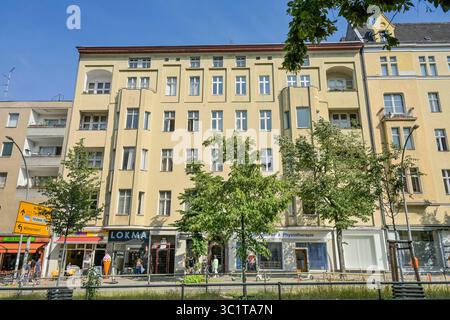 Altbau, ehemaliges Wohnhaus von David Bowie und Iggy Pop, Hauptstraße 155, Schöneberg, Bezirk Tempelhof-Schöneberg, Berlin, Deutschland *** altes Gebäude, ehemaliges Wohnhaus von David Bowie und Iggy Pop, Hauptstraße 155, Schöneberg, Tempelhof Schöneberg, Berlin, Deutschland Stockfoto