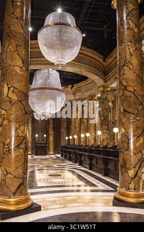 19. März 2019: Watford, Vereinigtes Königreich: Die ursprüngliche Gringotts Wizarding Bank in Warner Bros Studio-Tour London in Watford. Warner Bros Studio Tour London â€“ The Making of Harry Potter enthüllt seine bisher größte Erweiterung, die ursprüngliche Gringotts Wizarding Bank ist ab Samstag, 6. April für die Öffentlichkeit geöffnet. (Kreditbild: © Gary Mitchell/SOPA Images via ZUMA Wire) Stockfoto